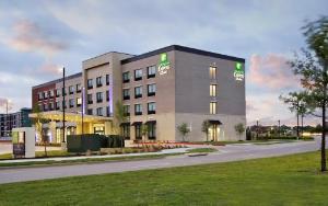 Holiday Inn Express & Suites - Frisco NW Toyota Stdm, an IHG Hotel, Frisco