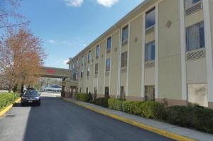 Red Roof Inn & Suites Galloway, Absecon