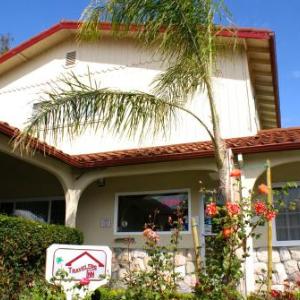 Travelers Inn hotel in South San Francisco