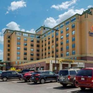 Comfort Inn & Suites Logan International Airport hotel in Revere