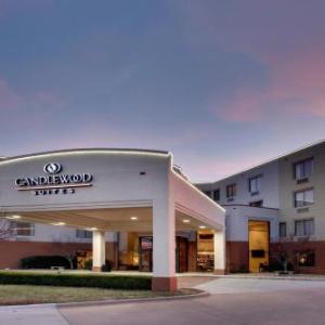 Hotels near 54 West Music Hall Wichita - Candlewood Suites Wichita East