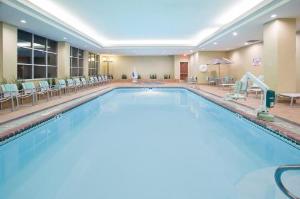 Hotel Topeka at City Center, Topeka