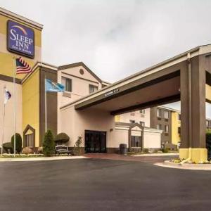 Sleep Inn and Suites Central / I-44