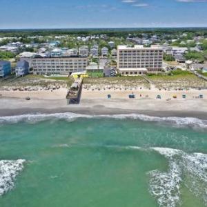 Golden Sands Carolina Beach Oceanfront Tapestry by Hilton