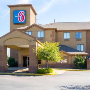 Hendricks Live! Plainfield Hotels - Motel 6-Indianapolis IN - Airport