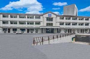 Motel 6-Atlanta, GA - Downtown hotel near Georgia World Congress Center