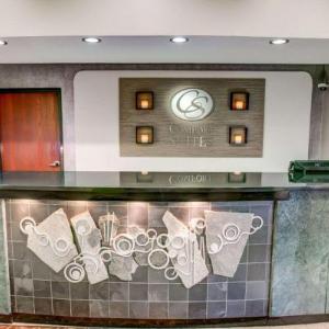 Comfort Suites Pittsburgh Airport