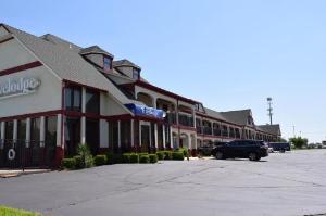 Travelodge Inn & Suites by Wyndham Norman, Norman