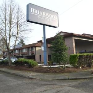 Hotels near Analog Cafe and Theater - Briarwood Suites