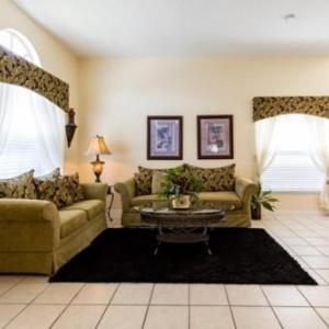 Glenbrook 5 Bedroom Pool Home in Clermont FL