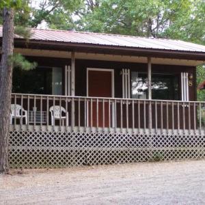 Cardinal Hill Cottages