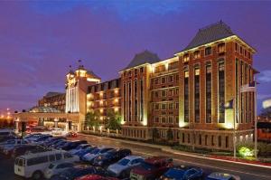 Crowne Plaza Louisville Airport Expo Center, Louisville