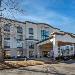 Hotels near First Baptist Church of Woodstock - Comfort Suites Alpharetta/Roswell - Atlanta Area