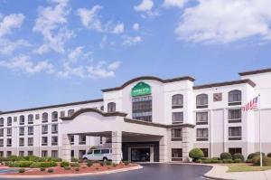 Wingate by Wyndham Greenville Airport, Greenville