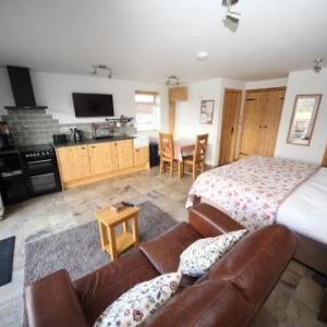 Lynton Lodge Studios