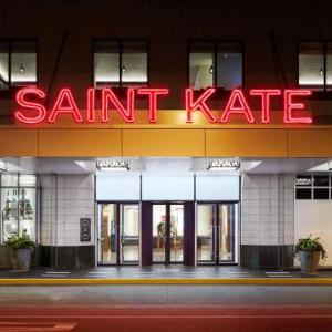 BMO Harris Bradley Center Hotels - Saint Kate - The Arts Hotel