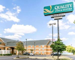 Quality Inn & Suites University/Airport hotel near Kentucky Exposition Center