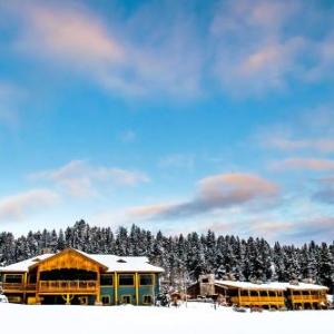 Rainbow Ranch Lodge