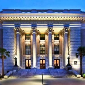 Straz Center for the Performing Arts Hotels - Le Méridien Tampa The Courthouse