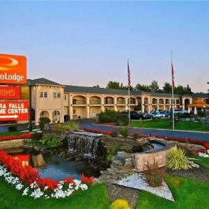 Econo Lodge At The Falls North