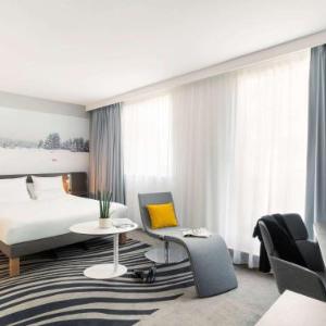 Hotels near Bobino Paris - Novotel Paris Gare Montparnasse