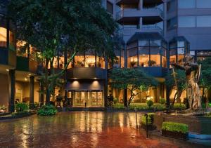 The Windsor Court hotel near Ernest N. Morial Convention Center