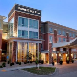 DoubleTree by Hilton West Fargo Sanford Medical Center Area