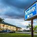 Hotels near Sunshine Grove Okeechobee - Travelodge Suites by Wyndham Lake Okeechobee