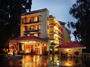Hotel Gem Park Ooty, Ooty