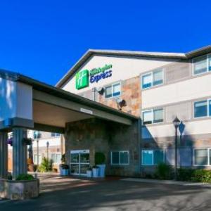 Holiday Inn Express Hotel & Suites Everett