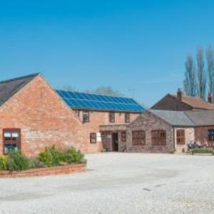 Wold Escapes Highfield Farm