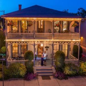 Carriage Way Inn Bed & Breakfast Adults Only - 21 years old and up