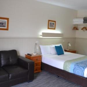 Willowbank Raceway Hotels - Gatton Motel