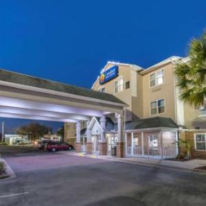 World Golf Hall of Fame Hotels - Spark by Hilton St. Augustine I 95