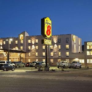 Hotels near Lloydminster Exhibition - Home Inn and Suites Lloydminster