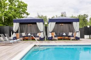 Sheraton Charlotte Hotel, Charlotte