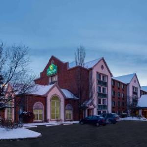 La Quinta Inn & Suites by Wyndham Cleveland Macedonia