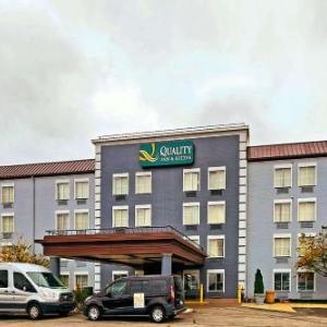 Quality Inn & Suites CVG Airport