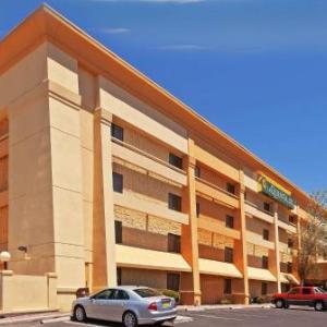 La Quinta Inn & Suites by Wyndham El Paso Bartlett