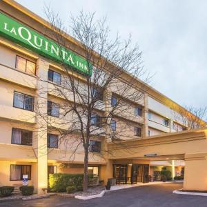 La Quinta Inn & Suites By Wyndham Hartford - Bradley Airport