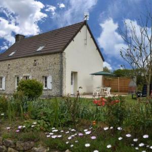 Cozy Holiday Home in Gourbesville France with Fireplace