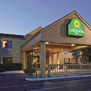 Hotels near Whistling Straits Sheboygan - La Quinta Inn & Suites by Wyndham Sheboygan