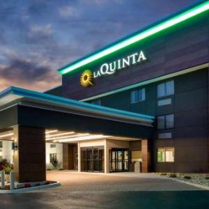 Salem Football Stadium Hotels - La Quinta Inn & Suites by Wyndham Roanoke Salem