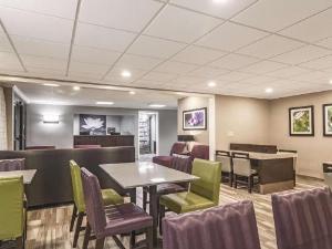 Wingate by Wyndham Brunswick, Brunswick