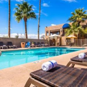 Best Western Innsuites Phoenix Hotel & Suites