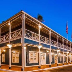 Hotels near Maui Theatre - Best Western Pioneer Inn