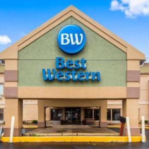 Best Western Crossroads Inn