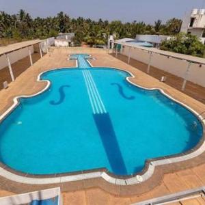 AVM Paalm Meadows resort