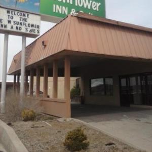 Sunflower Inn & Suites - Garden City