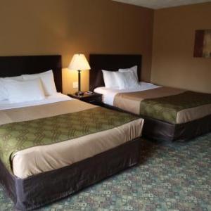 Hotels near Upper Peninsula Fairgrounds - Quality Inn & Suites Munising